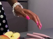 PUSSY FRUIT (FOOD FETISH)