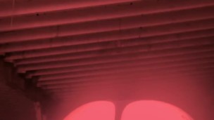 Baddie shakes ass for the camera in an abandoned building