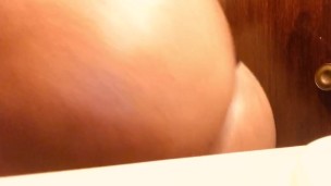 Sneaking off to twerk my juicy ebony ass 