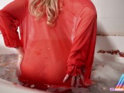 Intense Masturbation After Romantic Bathtub - Deep Throat 3/16