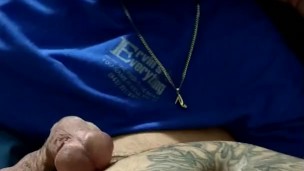 Tatoo Milf with big boobs gives an amazing blowjob until cumshot
