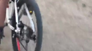 I dared my wife to remove her pants during our bike ride, and she actually did it-Thank You My Love 
