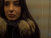 DEBT4k. Monica Wet a des relations sexuelles inattendues avec le collecteur de dettes persistant 3/16