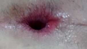 Gaping my pinky hole with a buttplug