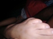 Acariciando sus lindos PIES, COÑO y CLITORIS - 2da Parte 10/16