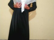 Busty chechen girl in hijab gets fun and bursts a balloons with high heels