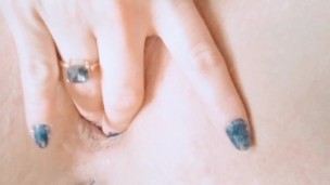 Slutty milf Loves rubbing and teasing her wet pink pussy for you