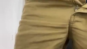 Jacking off at work while my coworkers went to lunch 