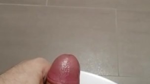 Pre-cum closeup before I bust