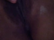 Me masturbo mientras tengo una clase en linea.  15/16