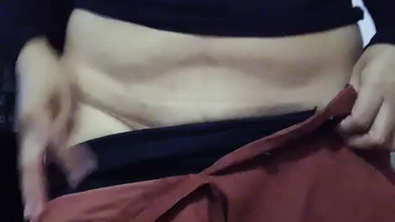 Masturbate when she is in an on line class - RedTube
