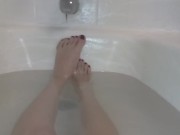 Cute little toes 🖤