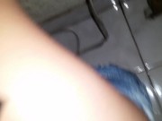 CHATEA con el NOVIO mientras se COGE a otro en la FIESTA 7/16