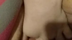 watch me play with my fat pussy