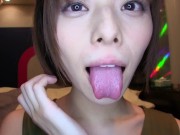 美人彼女は玄関の前で口で愛します 16/16