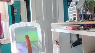 BBW Orgasms all over dildo, full video on many vids