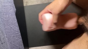 1日オナ禁してオナホで大量射精