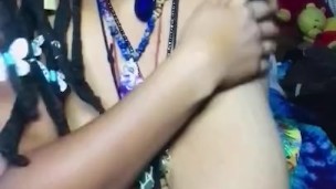 EBONY MILF GODDESS LIA PLAYS WITH AND LICKS ARMPIT HAIR
