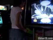 Teen fingers herself in her car 3/16