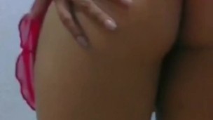 Me gusta mover el culo bien rico