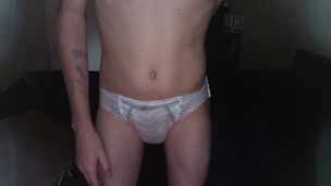 diaper boy pee and humo and cum in wet diaper