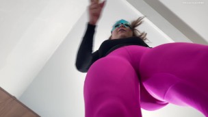 Can you take my weight?You will lick my feet!I will stand on your body and spit in your face.