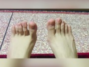 أقدام رجلين ياسمين، من يلحس ؟ - Compil of Arab foot worship 4/16