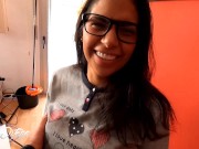 Mi compañero de piso esta Taladrando la pared y me lo acabo follando 10/16