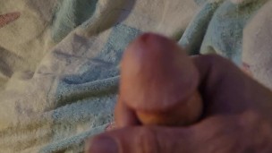 Quick cum shot.