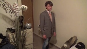 A Groom's Solo Wank!