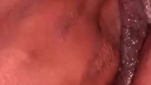 Licking off my fingers after playing with my pussy 💅🥵