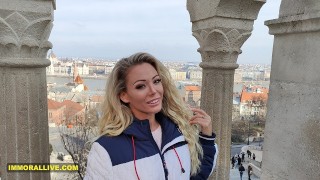 Mi madrastra australiana Isabelle Deltore me visita en Budape ...