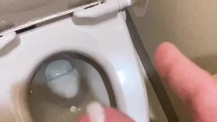 朝から皮オナ 気持ちいい射精