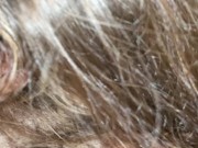 Pipe matinale avec éjaculation sur mes seins 10/16