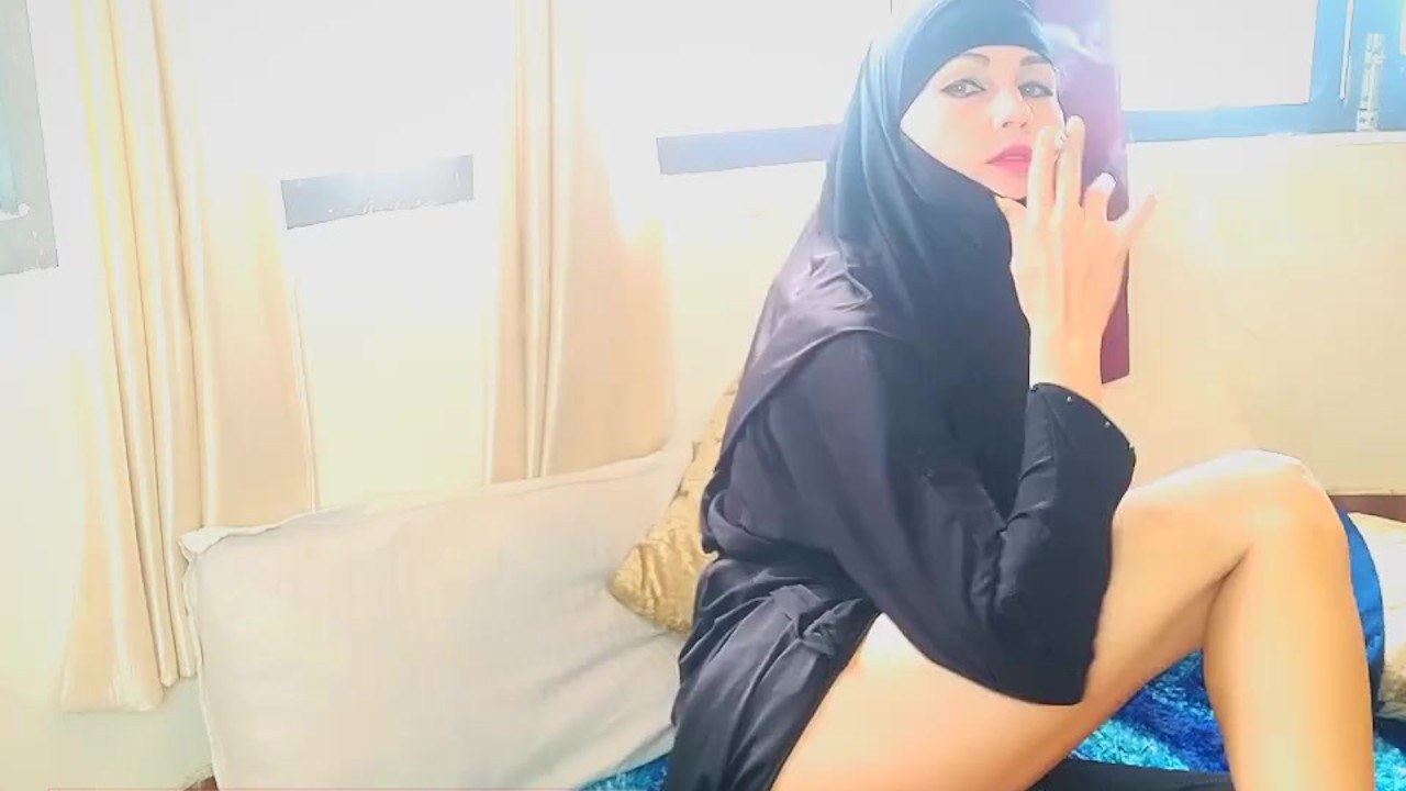 Muslim Afghan in hijab Smoking cigarette and Masturbating  - RedTube