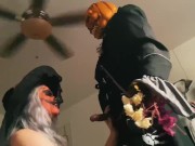 PUMPKIN king rearranging PUMPKIN wife’s guts 1/16