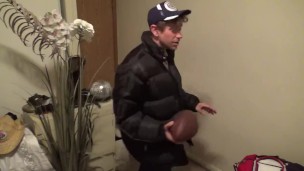 Dumb Jock Gives Jerkoff Show to Just Some Random Girl because She Tricks Him Into It!