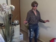 Desperate Str8 Guy Dances Naked & Hard & Horny 4 Cash$$$!