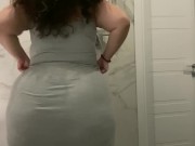 Толстушка стриптиз в туалете 2/16