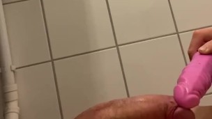More toy fun. Handsfree huge cumshot. 