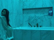 CUM WATCH TINY TEXIE TAKE A SHOWER AND GET DRIPPING WET 1/16