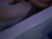 Let's bathe & play in the bath