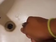 Me jalo una paja en mi trabajo 