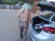 Sexy Bunny cleaning car, see what else she does!?!😘 5/16