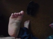 Артем сосет сам себе дрочит ногами лижет ноги self suck autofellatio self footjob 5/16