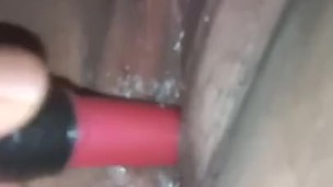 Jugando un ratito sola😈