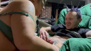 Beermunkie white trash punk gets bomb head and ass eaten til he blows cum