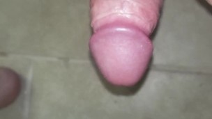 Playing with my long fat cock till i explode. Hope you like it.
