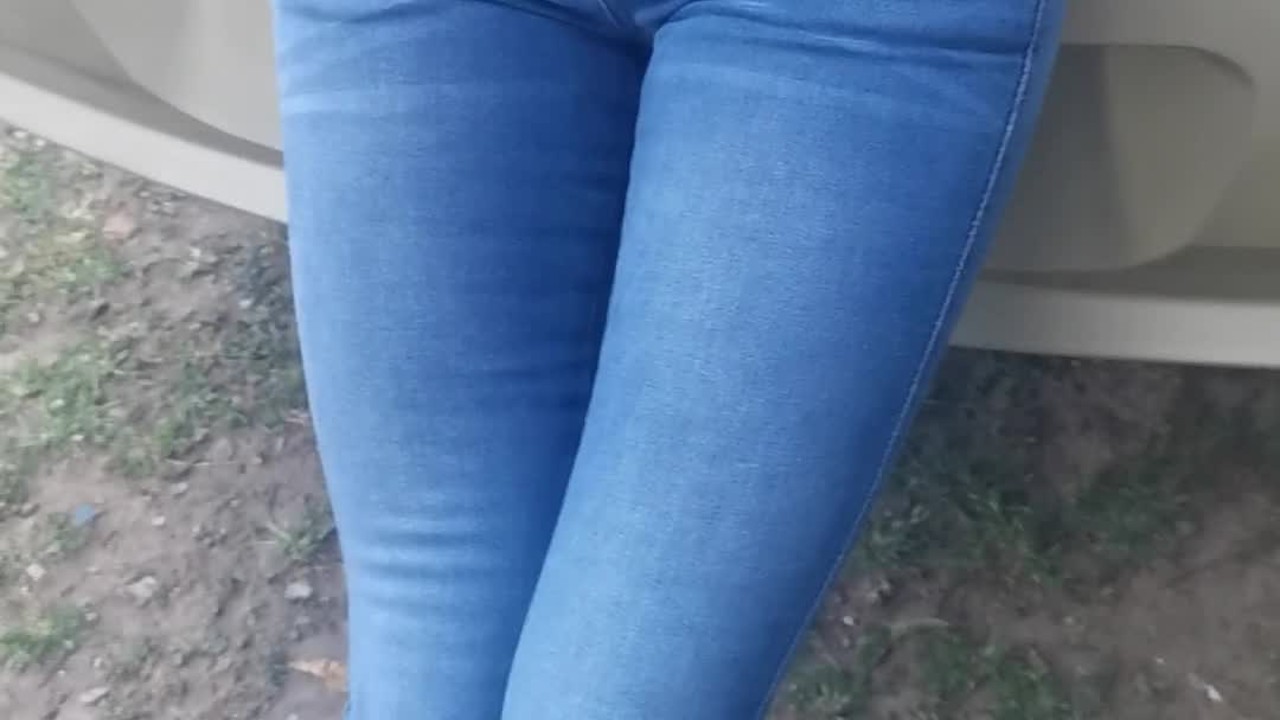 My ex-girlfriend loves my cock even though she already has ...