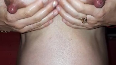 Pregnant wife make really good handjob, nice pussy, big tits and large nipples..